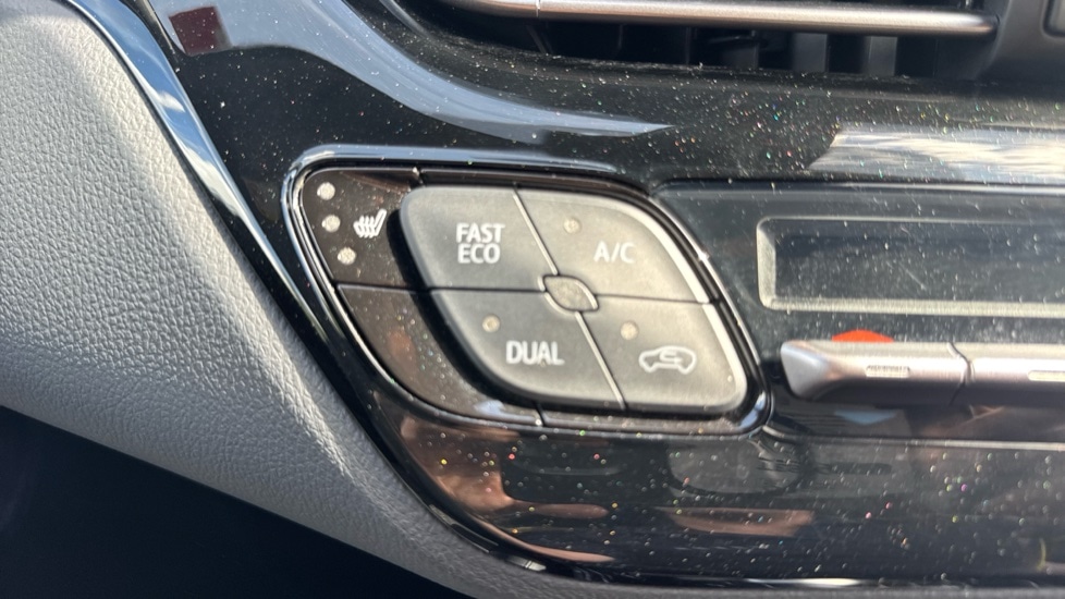 Used Toyota C-HR 2019 for sale - 75595729: Photo 55