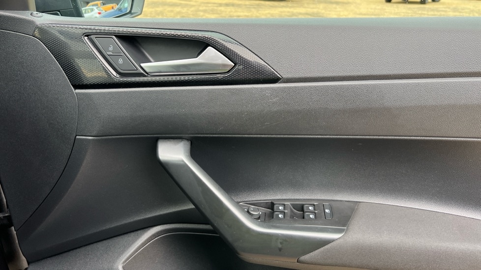 Used Volkswagen Polo 2021 for sale - 76112138: Photo 30