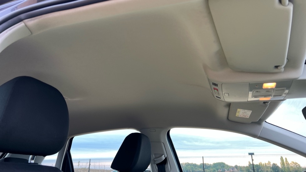 Used Volkswagen Polo 2021 for sale - 76112138: Photo 31