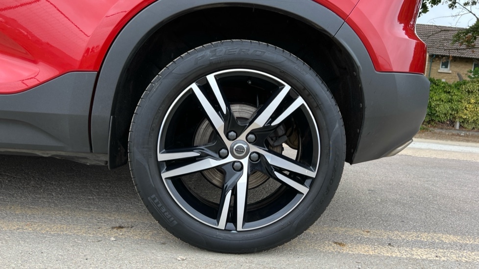 Used Volvo XC40 2020 for sale - 76025363: Photo 11