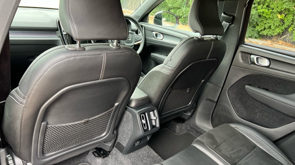 Used Volvo XC40 2020 for sale - 76025363: Photo 39