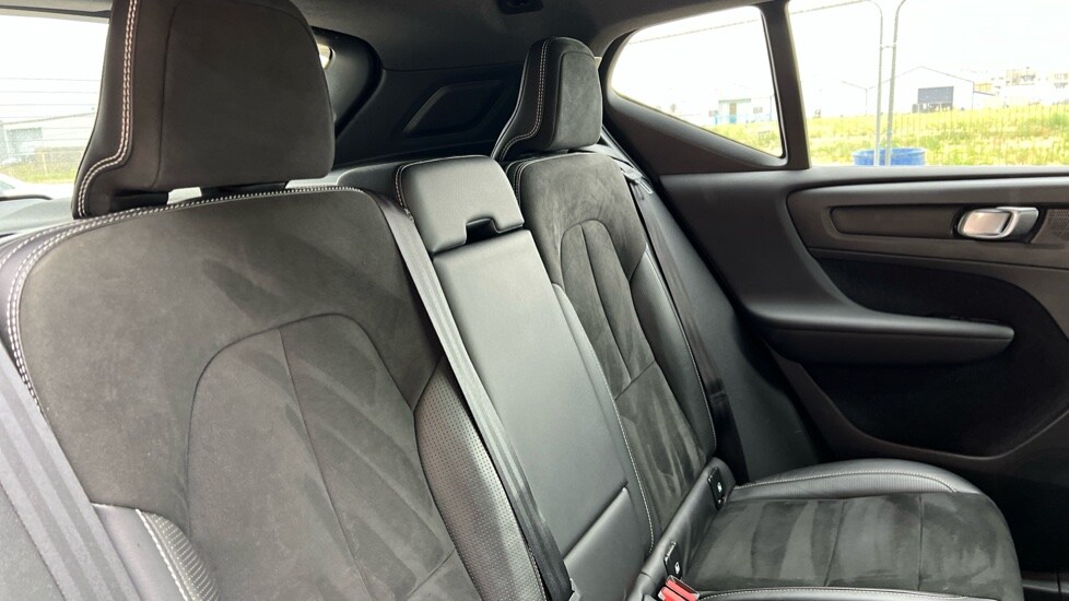 Used Volvo XC40 2020 for sale - 76025363: Photo 47