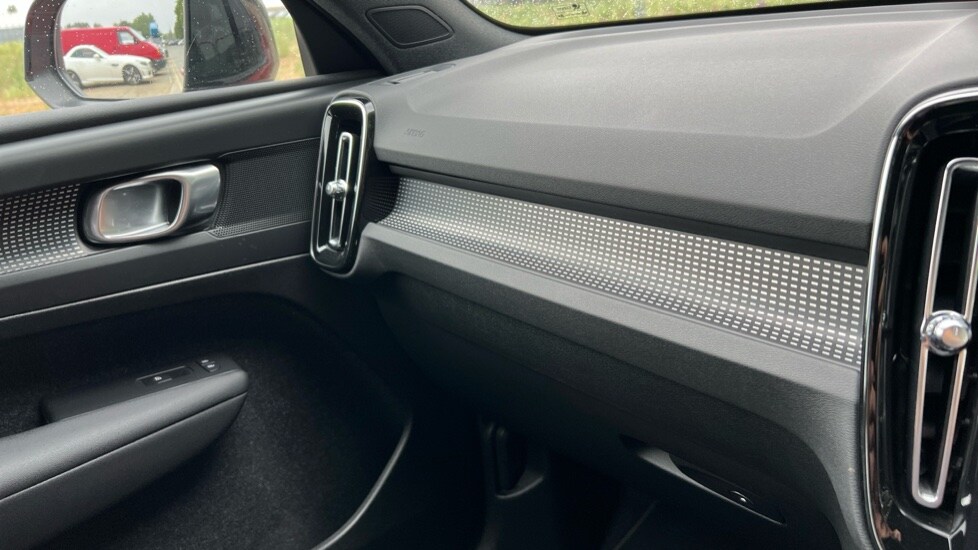 Used Volvo XC40 2020 for sale - 76025363: Photo 50