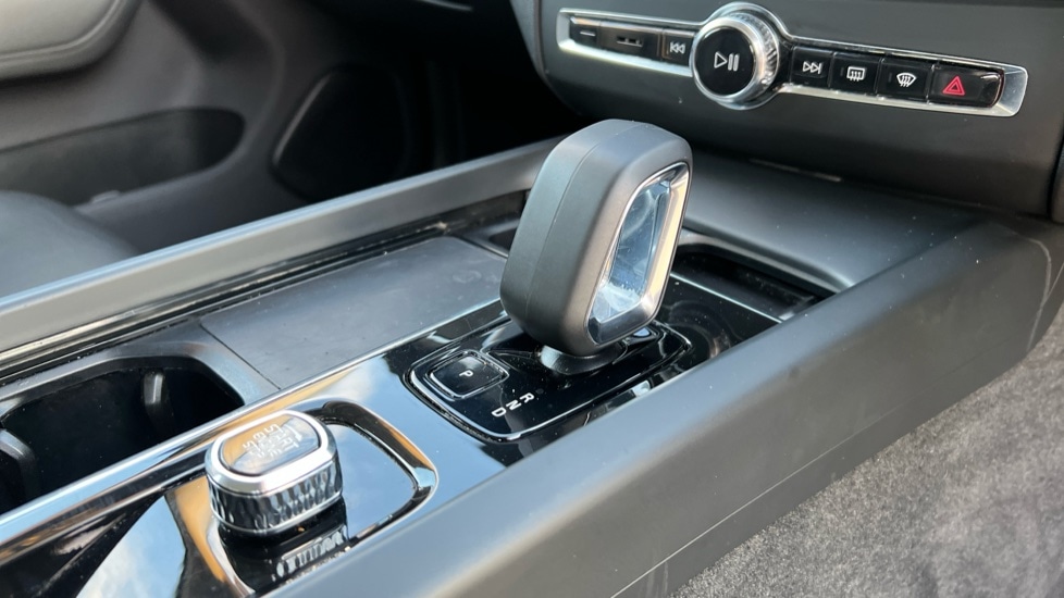 Used Volvo XC60 2023 for sale - 75984836: Photo 14