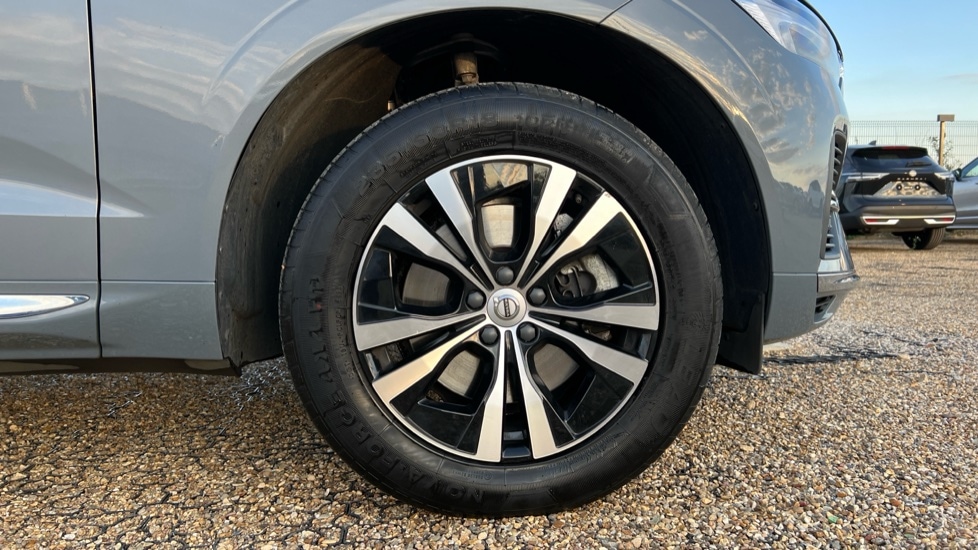 Used Volvo XC60 2023 for sale - 75984836: Photo 16