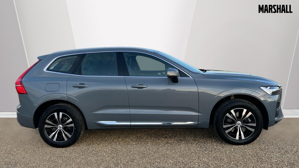 Used Volvo XC60 2023 for sale - 75984836: Photo 3