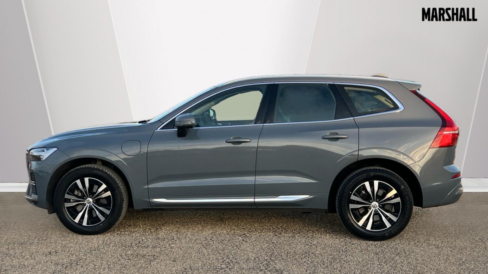 Used Volvo XC60 2023 for sale - 75984836: Photo 8