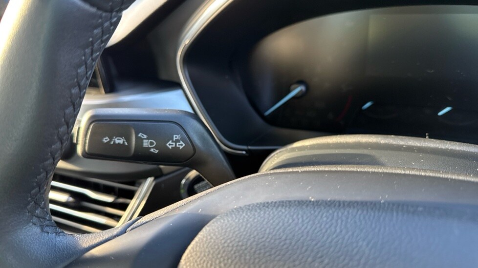 Used Ford Focus 2020 for sale - 76773087: Photo 24