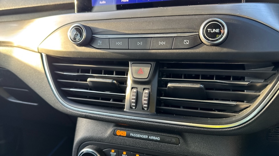 Used Ford Focus 2020 for sale - 76773087: Photo 43