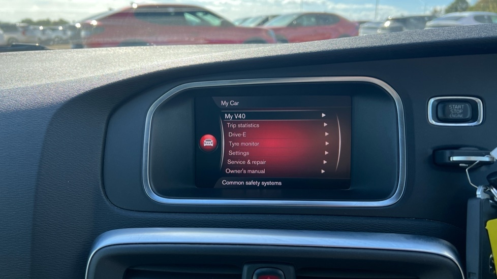 Used Volvo V40 2019 for sale - 75984858: Photo 20