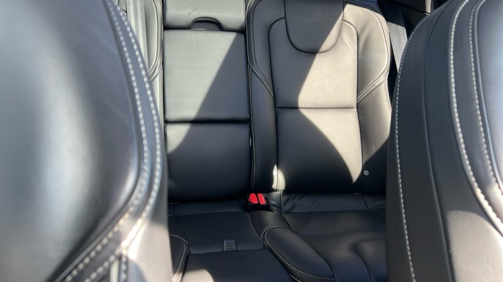 Used Volvo V40 2019 for sale - 75984858: Photo 27