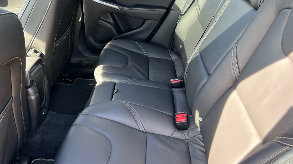 Used Volvo V40 2019 for sale - 75984858: Photo 38