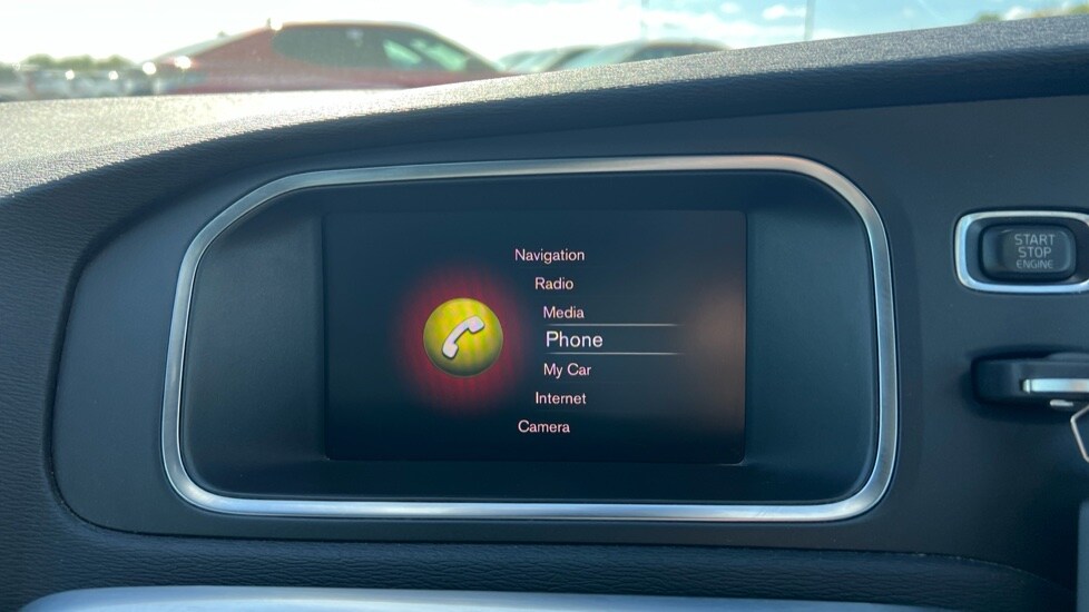 Used Volvo V40 2019 for sale - 75984858: Photo 52