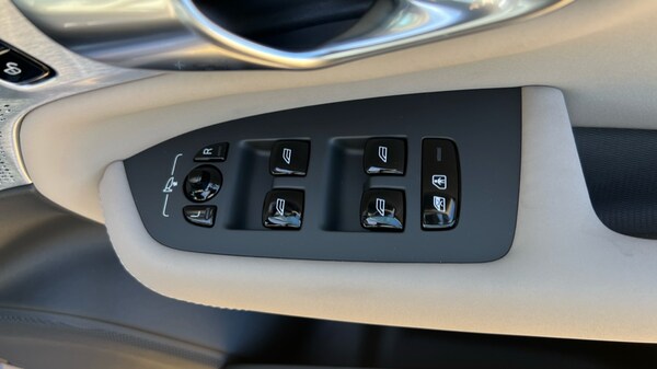 Used Volvo XC90 2025 for sale - 76116756: Photo 33