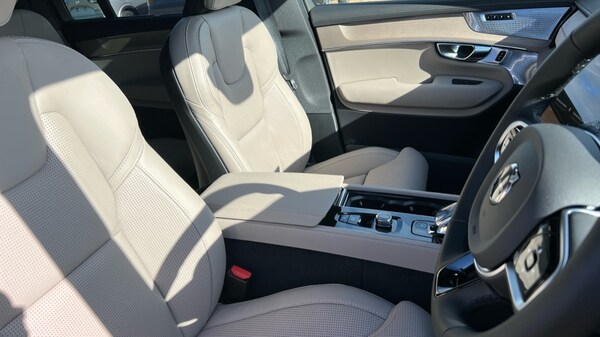 Used Volvo XC90 2025 for sale - 76116756: Photo 9