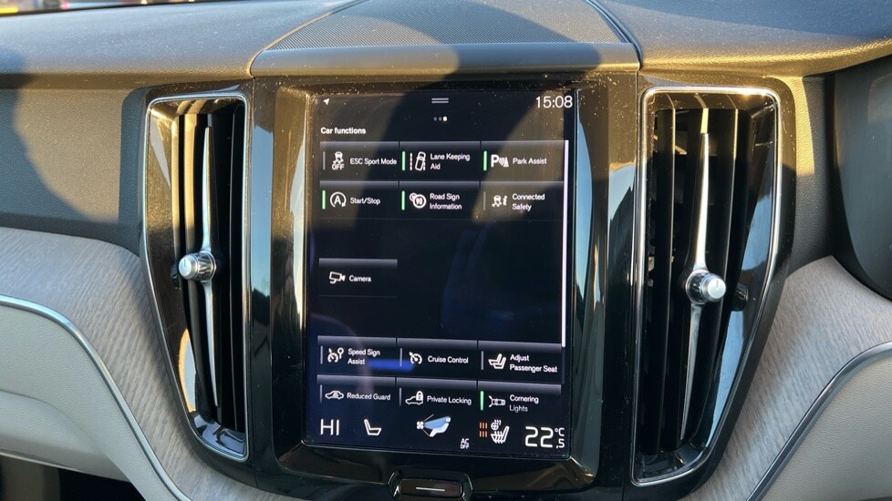 Used Volvo XC60 2017 for sale - 76672569: Photo 40