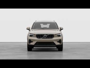 Used Volvo XC40  for sale - 74607783: Photo
