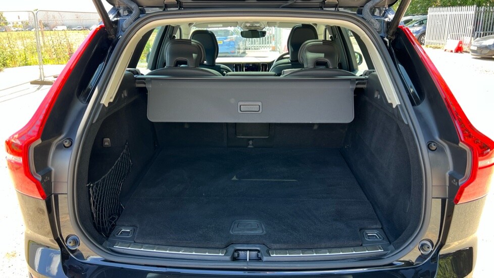 Used Volvo XC60 2021 for sale - 76044439: Photo 17
