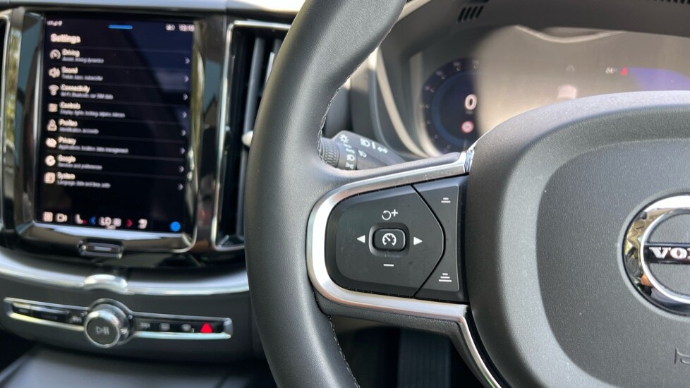 Used Volvo XC60 2021 for sale - 76044439: Photo 18