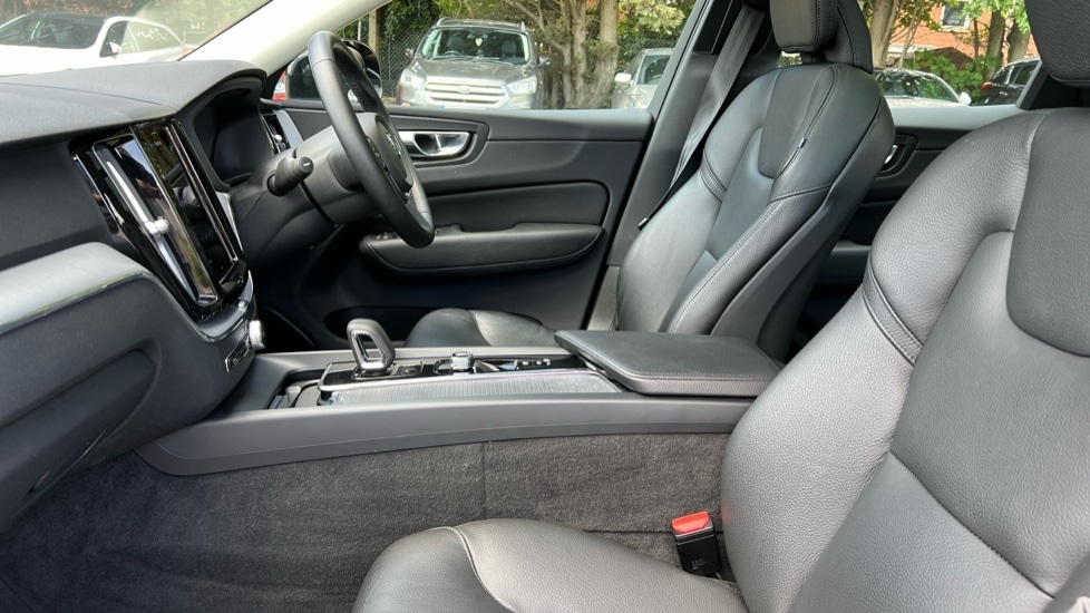 Used Volvo XC60 2021 for sale - 76044439: Photo 42