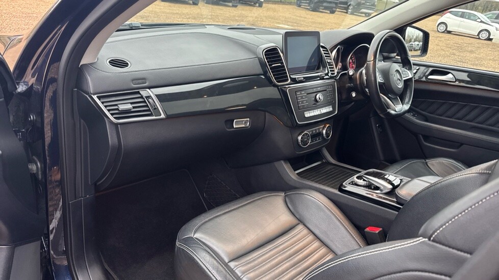 Used Mercedes-Benz GLE 2016 for sale - 77047692: Photo 10