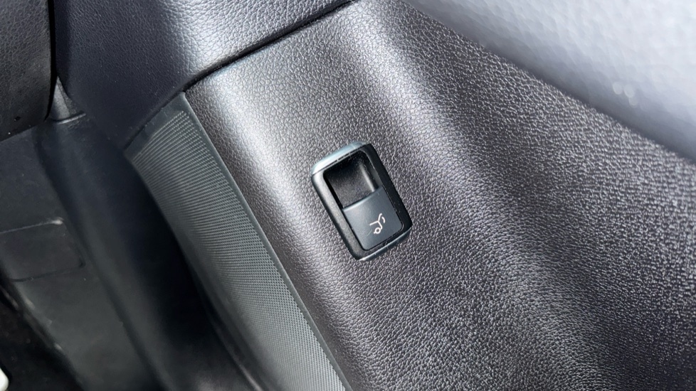 Used Mercedes-Benz GLE 2016 for sale - 77047692: Photo 41