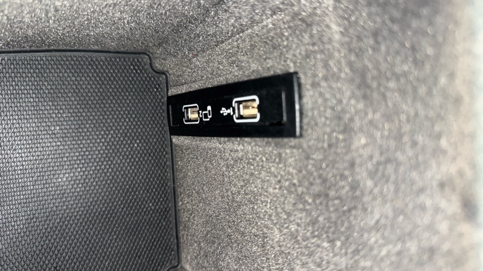 Used Mercedes-Benz GLE 2016 for sale - 77047692: Photo 45