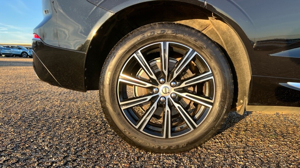 Used Volvo XC60 2017 for sale - 76731459: Photo 24