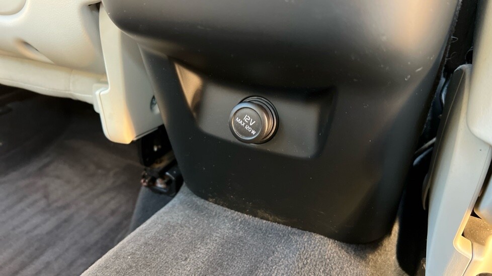 Used Volvo XC60 2017 for sale - 76731459: Photo 45