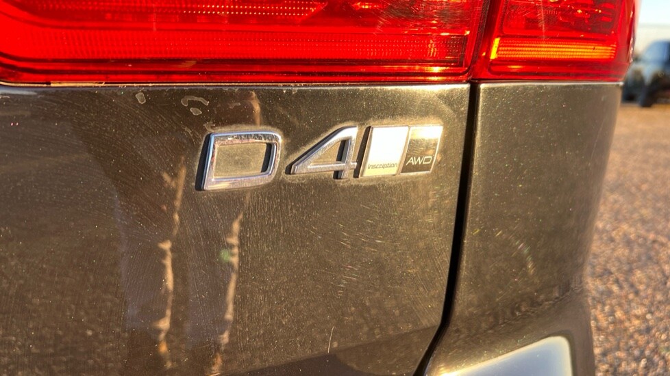 Used Volvo XC60 2017 for sale - 76731459: Photo 55