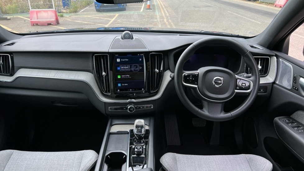 Used Volvo XC60 2023 for sale - 75992847: Photo 27