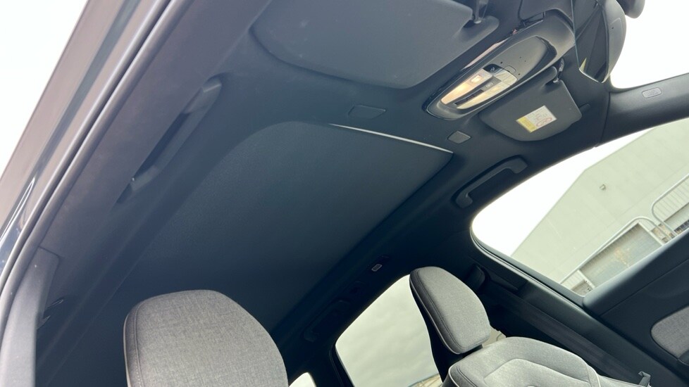 Used Volvo XC60 2023 for sale - 75992847: Photo 46