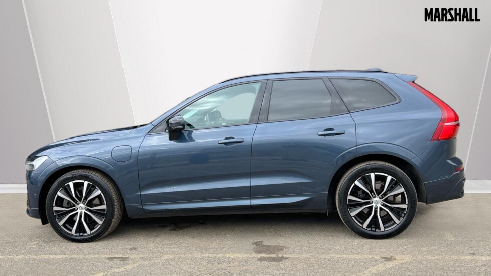 Used Volvo XC60 2023 for sale - 75992847: Photo 6