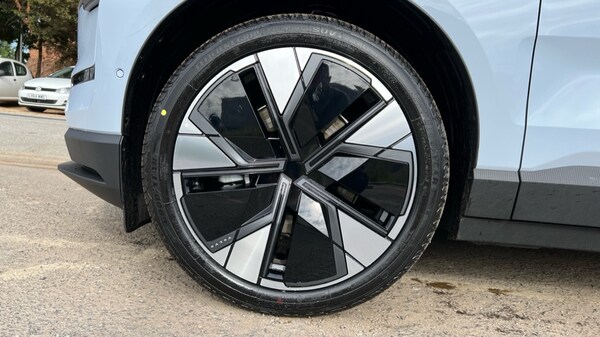 Used Volvo EX30 2025 for sale - 76261593: Photo 25
