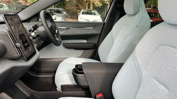 Used Volvo EX30 2025 for sale - 76261593: Photo 33