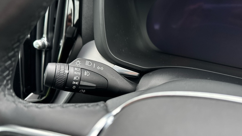 Used Volvo XC60 2022 for sale - 76874521: Photo 30