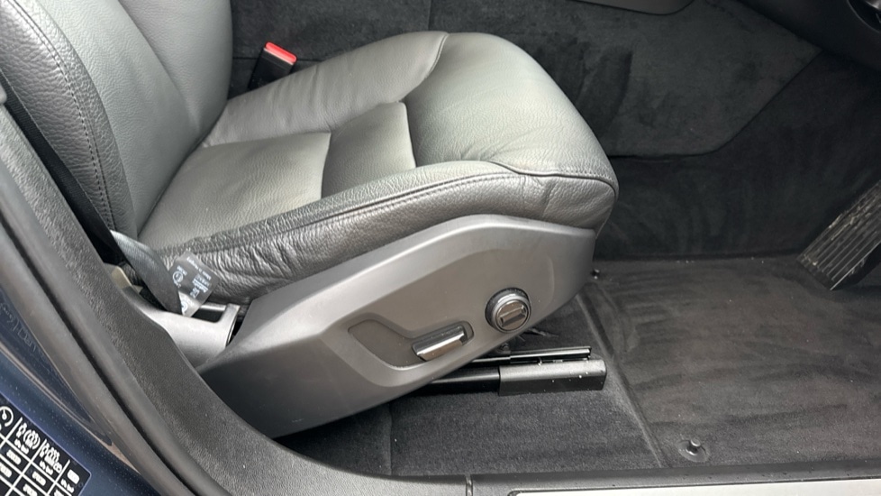 Used Volvo XC60 2022 for sale - 76874521: Photo 32