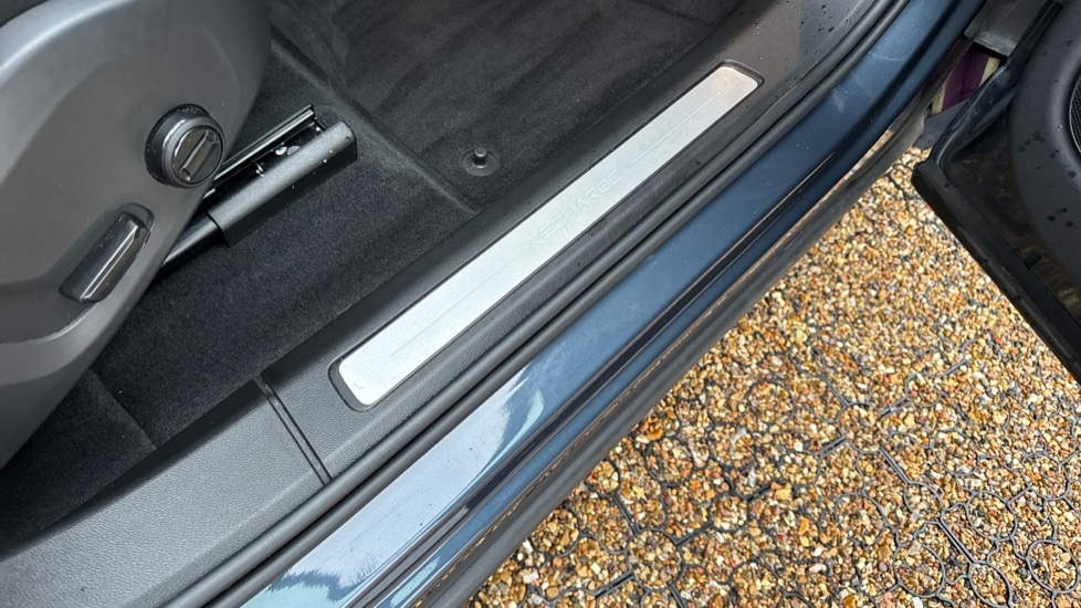 Used Volvo XC60 2022 for sale - 76874521: Photo 43