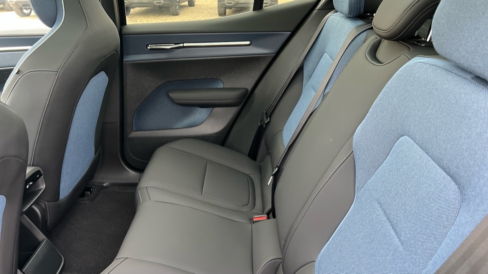 Used Volvo EX30 2025 for sale - 75967148: Photo 31