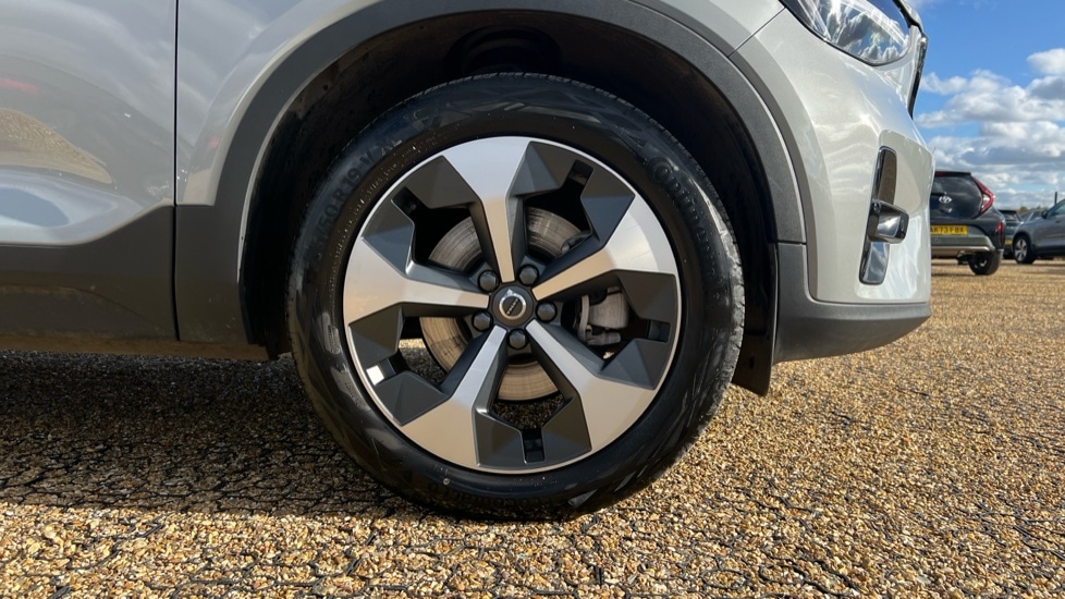 Used Volvo XC40 2025 for sale - 76332283: Photo 16