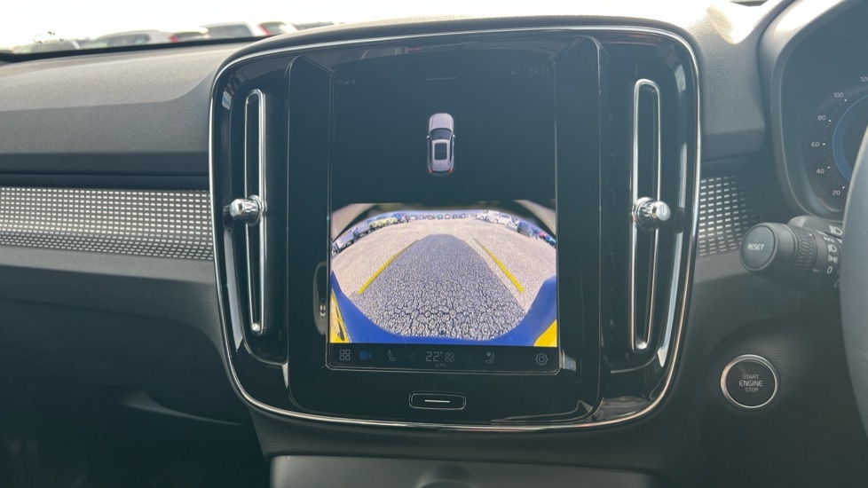 Used Volvo XC40 2025 for sale - 76332283: Photo 39