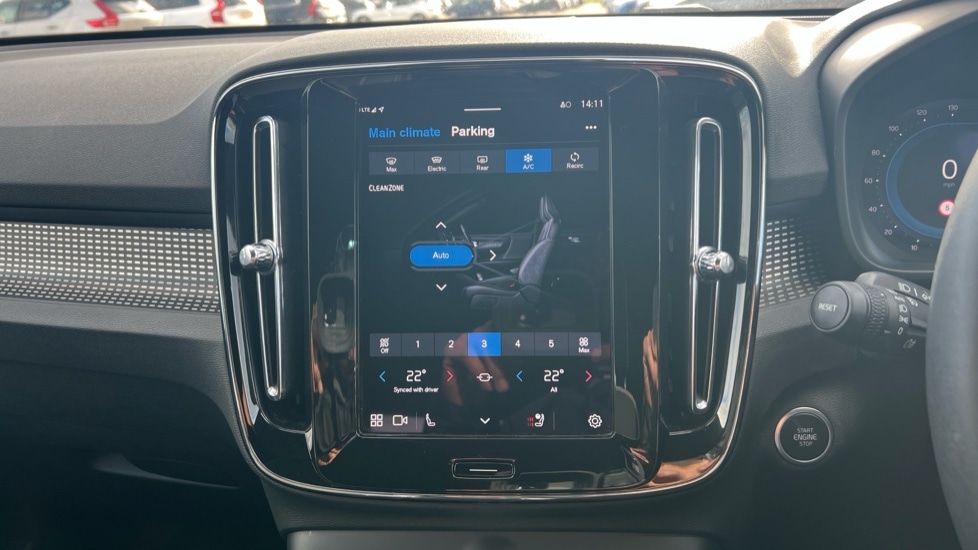 Used Volvo XC40 2025 for sale - 76332283: Photo 46
