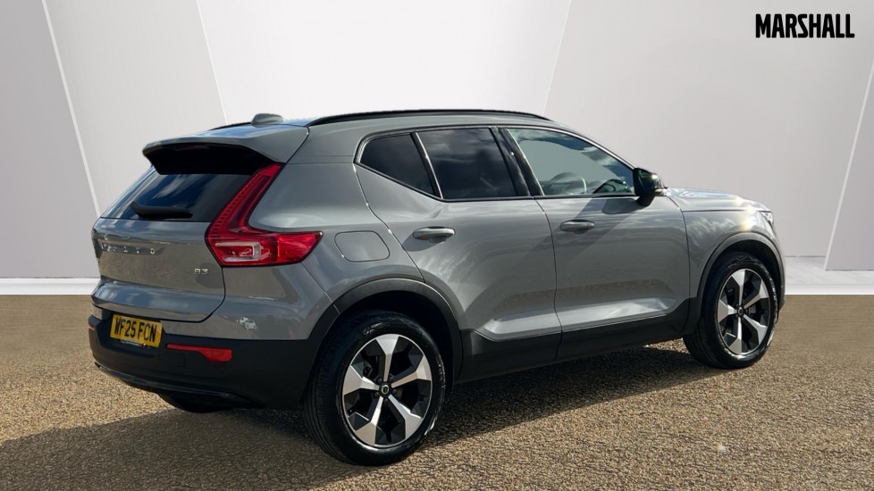 Used Volvo XC40 2025 for sale - 76332283: Photo 7