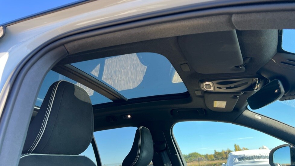 Used Volvo XC40 2020 for sale - 76434716: Photo 44