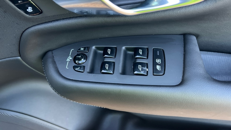 Used Volvo XC90 2022 for sale - 76672586: Photo 33