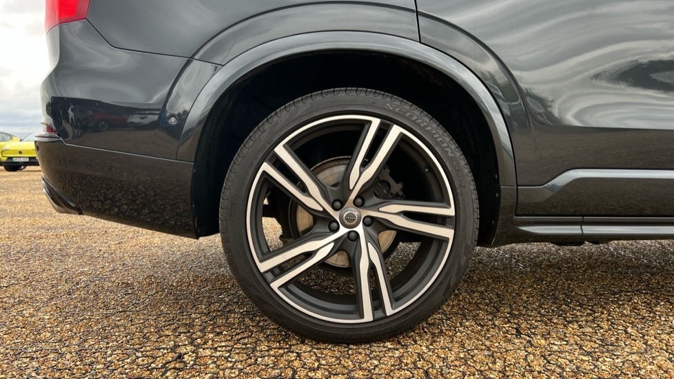 Used Volvo XC90 2018 for sale - 76466435: Photo 24