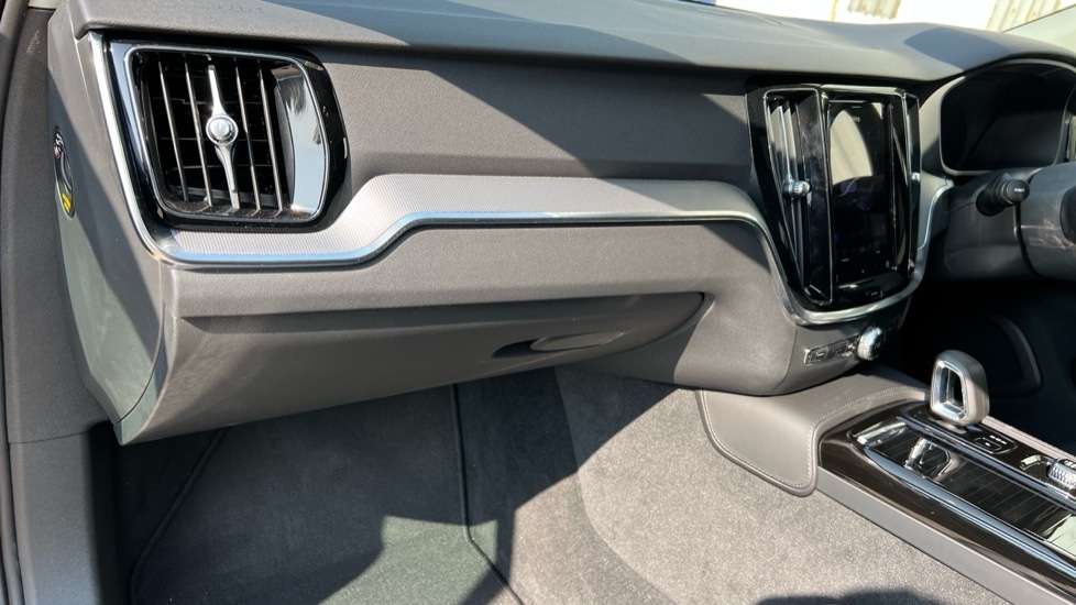 Used Volvo V60 2025 for sale - 76124304: Photo 31