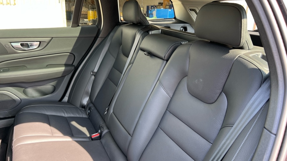 Used Volvo V60 2025 for sale - 76124304: Photo 37