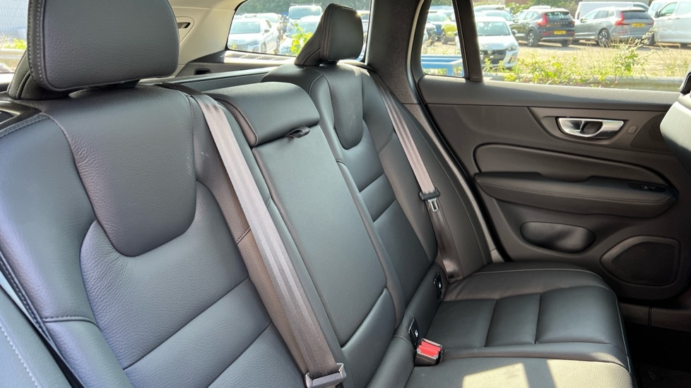 Used Volvo V60 2025 for sale - 76124304: Photo 44