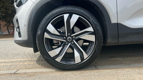 Used Volvo XC40 2025 for sale - 75595802: Photo 25
